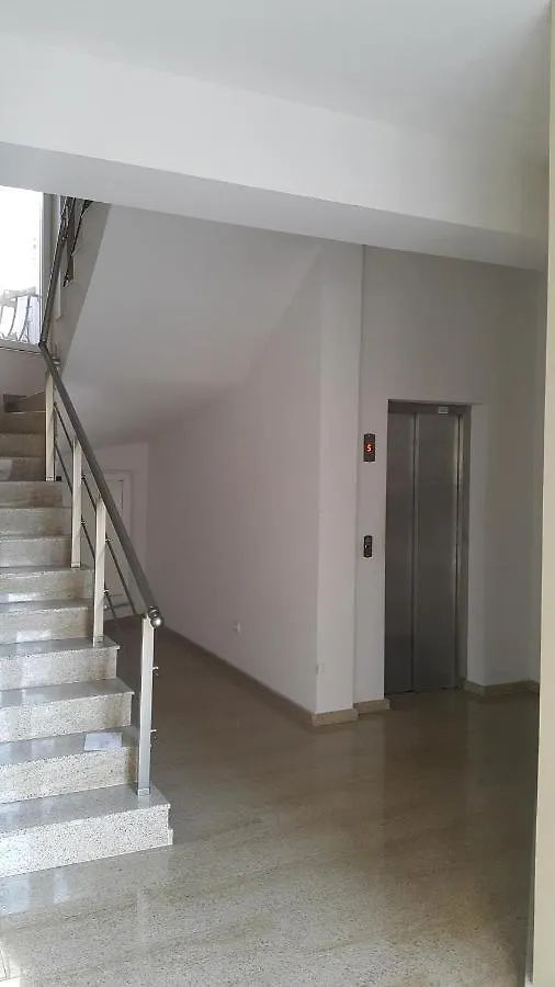 Super Center, Modern Studio Under The Stars Burgas Apartment